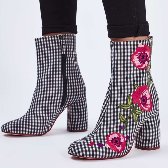 Topshop Shoes - ❤️FINAL PRICE❤️TopShop Madame Embroidered Bootie